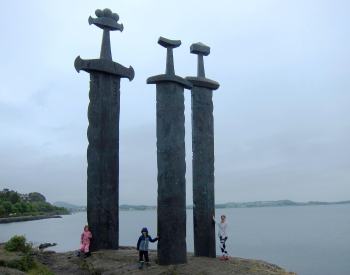 Sverd i fjell